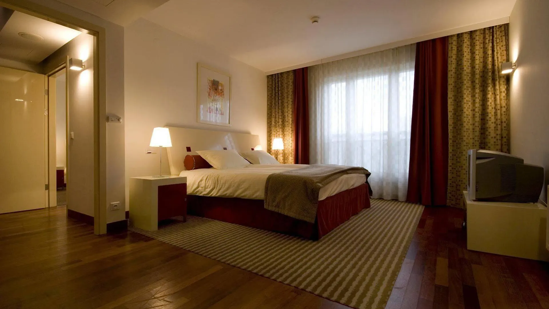 Aparthotel Mamaison Residence Diana Warsaw