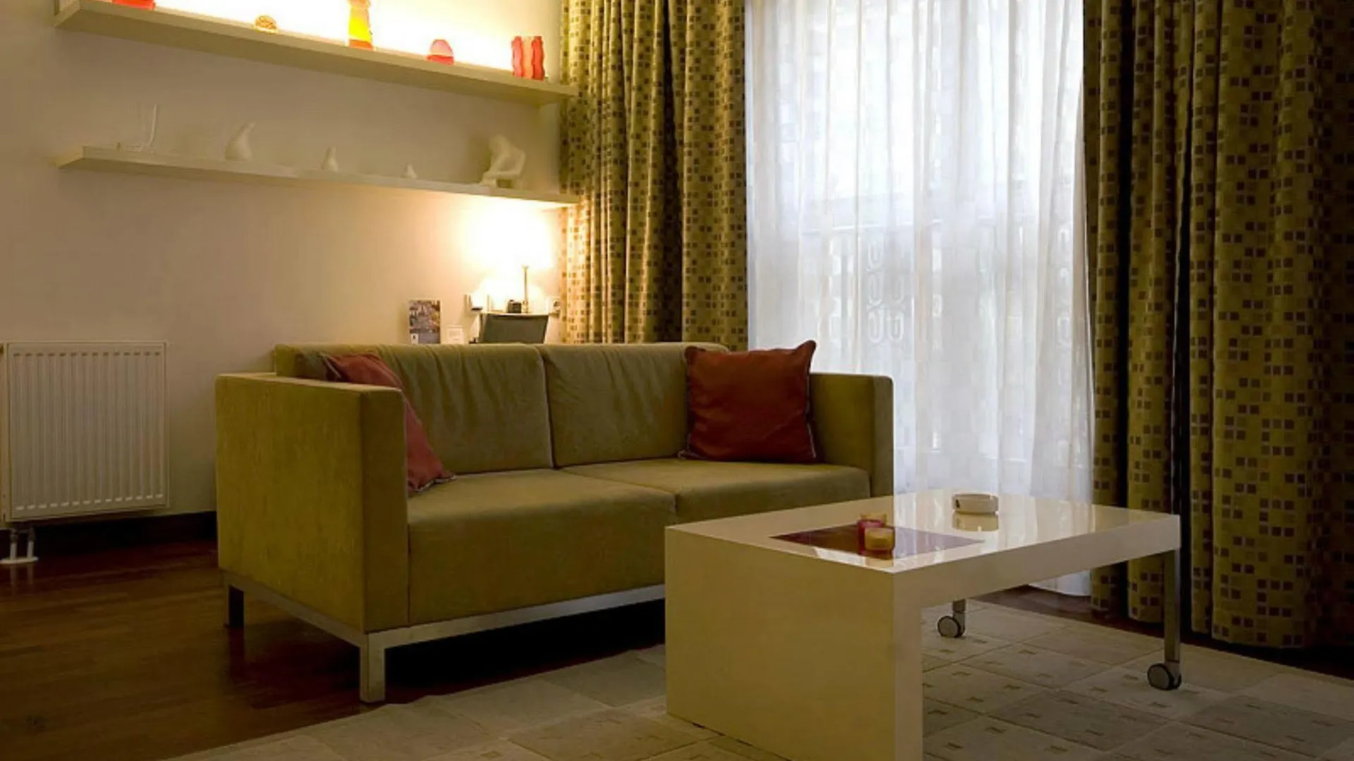 Mamaison Residence Diana Warsaw Aparthotel