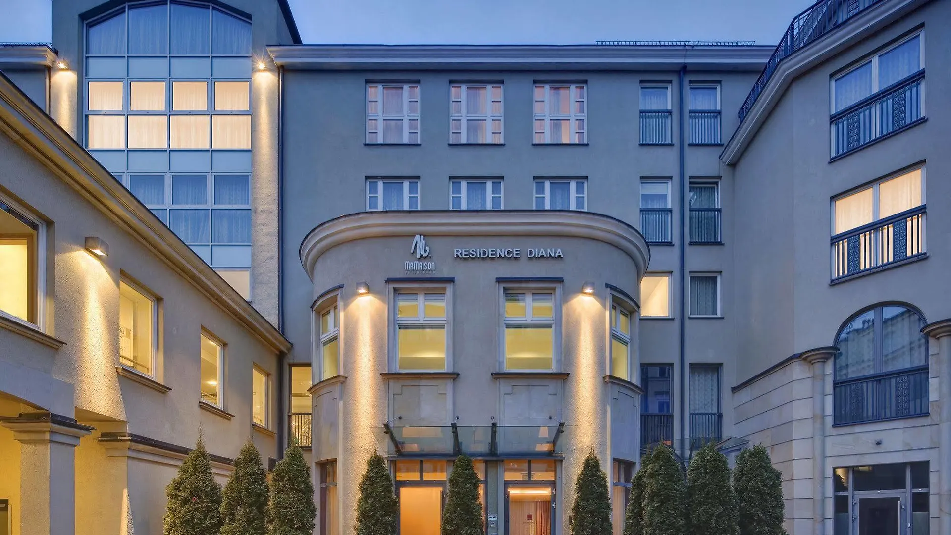**** Aparthotel Mamaison Residence Diana Warsaw Poland