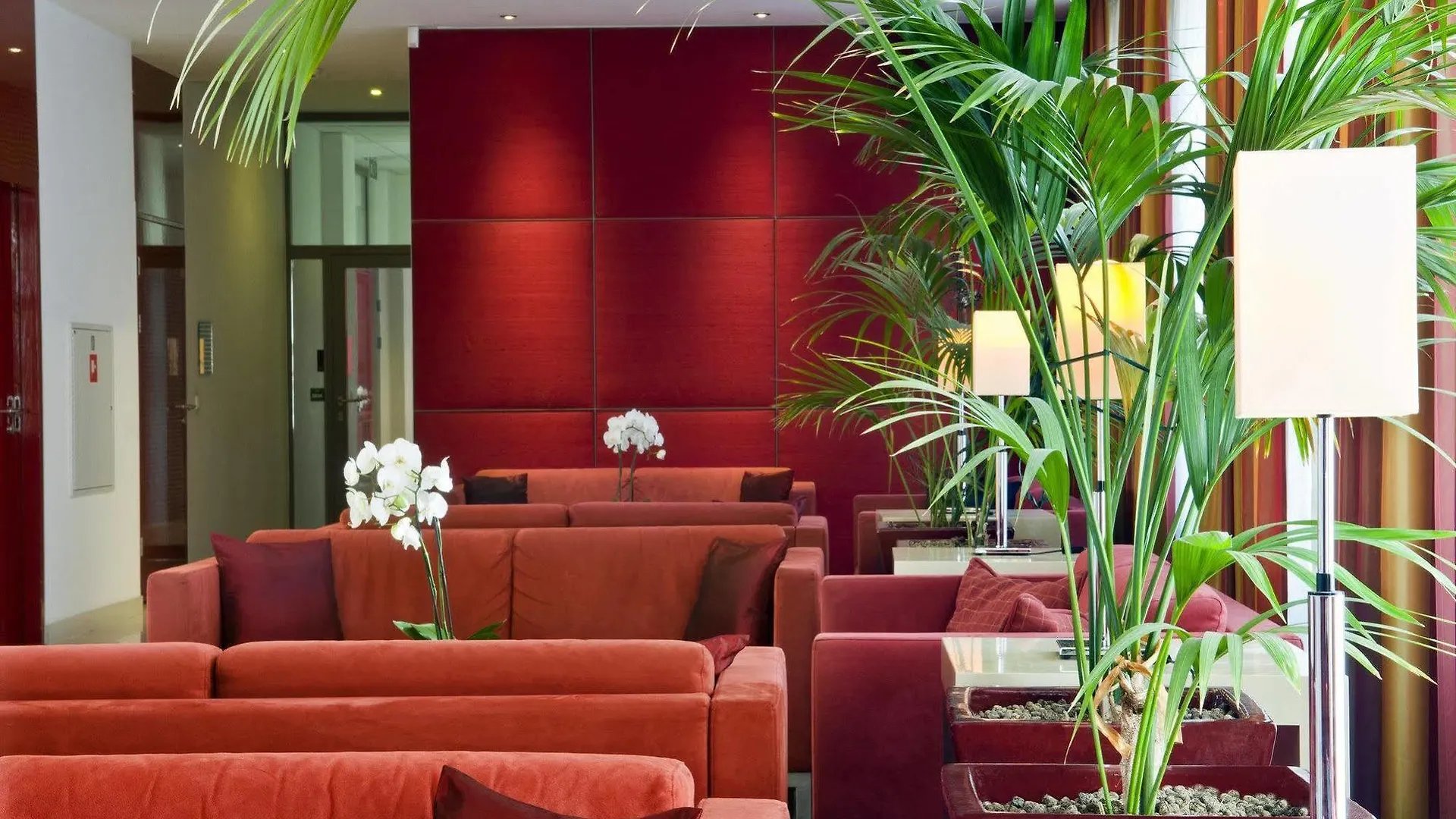 **** Hotel apartamentowy Mamaison Residence Diana Warszawa Polska
